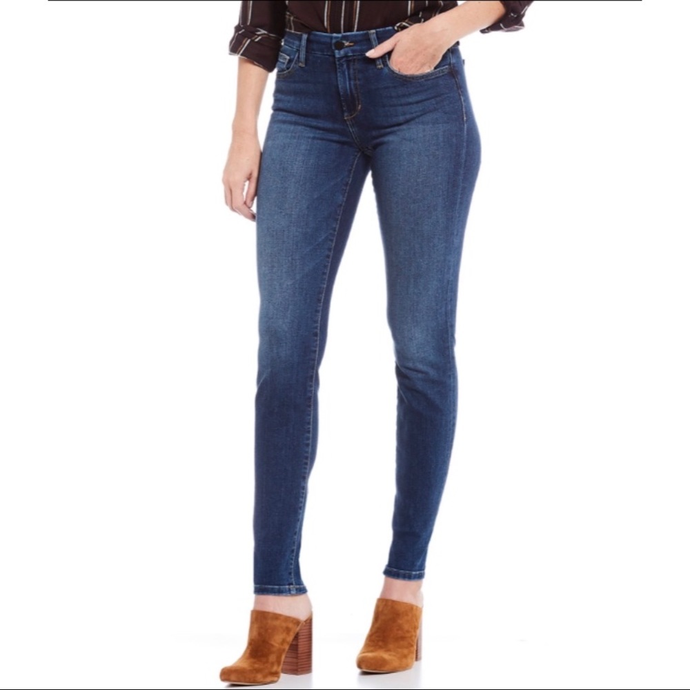 Joe’s Jeans- Ankle Cigarette Jeans